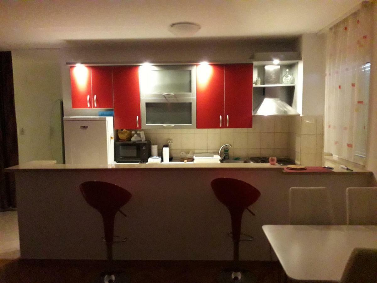 Apartman Baška Voda Kültér fotó